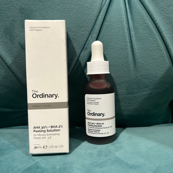 The Ordinary AHA 30% BHA 2% Peeling Solution Exfoliating Facial - Picture 2 of 5